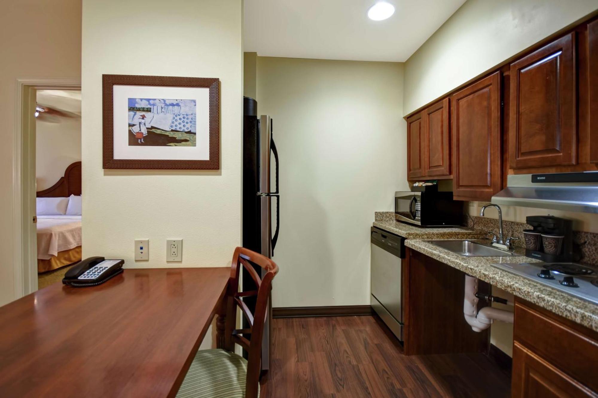 โฮมวูด สวีท บาย ฮิลตัน นอร์ท ชาร์ลสตัน/แอร์พอร์ต Hotel นอร์ทชาร์ลส์ตัน ภายนอก รูปภาพ