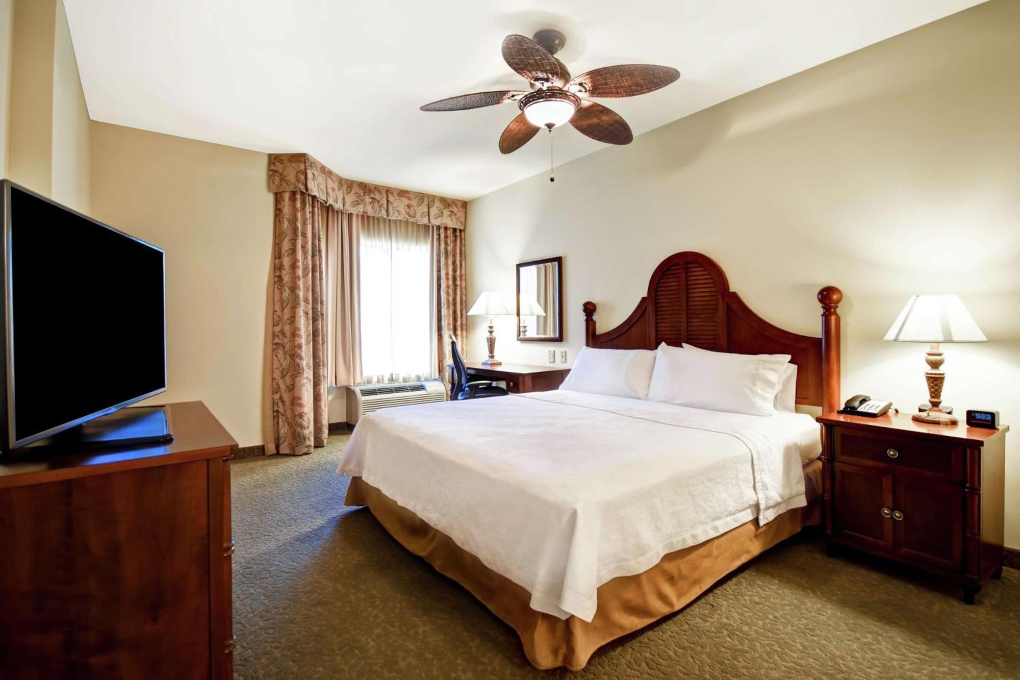 โฮมวูด สวีท บาย ฮิลตัน นอร์ท ชาร์ลสตัน/แอร์พอร์ต Hotel นอร์ทชาร์ลส์ตัน ภายนอก รูปภาพ