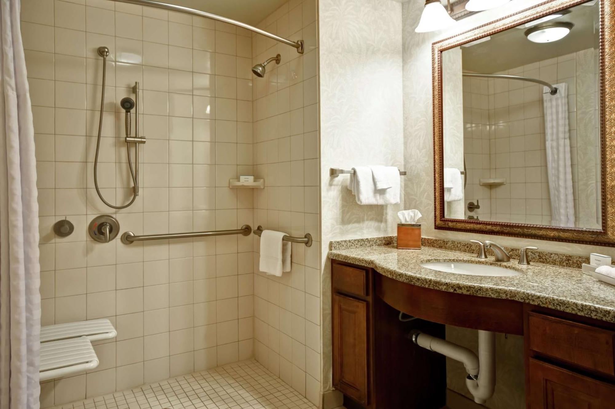 โฮมวูด สวีท บาย ฮิลตัน นอร์ท ชาร์ลสตัน/แอร์พอร์ต Hotel นอร์ทชาร์ลส์ตัน ภายนอก รูปภาพ