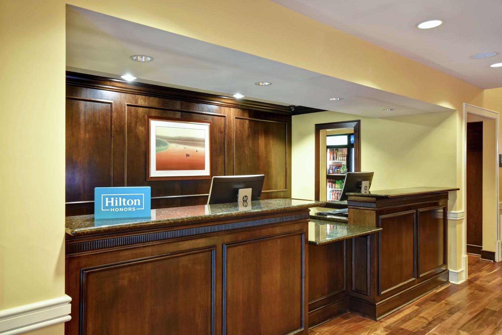 โฮมวูด สวีท บาย ฮิลตัน นอร์ท ชาร์ลสตัน/แอร์พอร์ต Hotel นอร์ทชาร์ลส์ตัน ภายนอก รูปภาพ